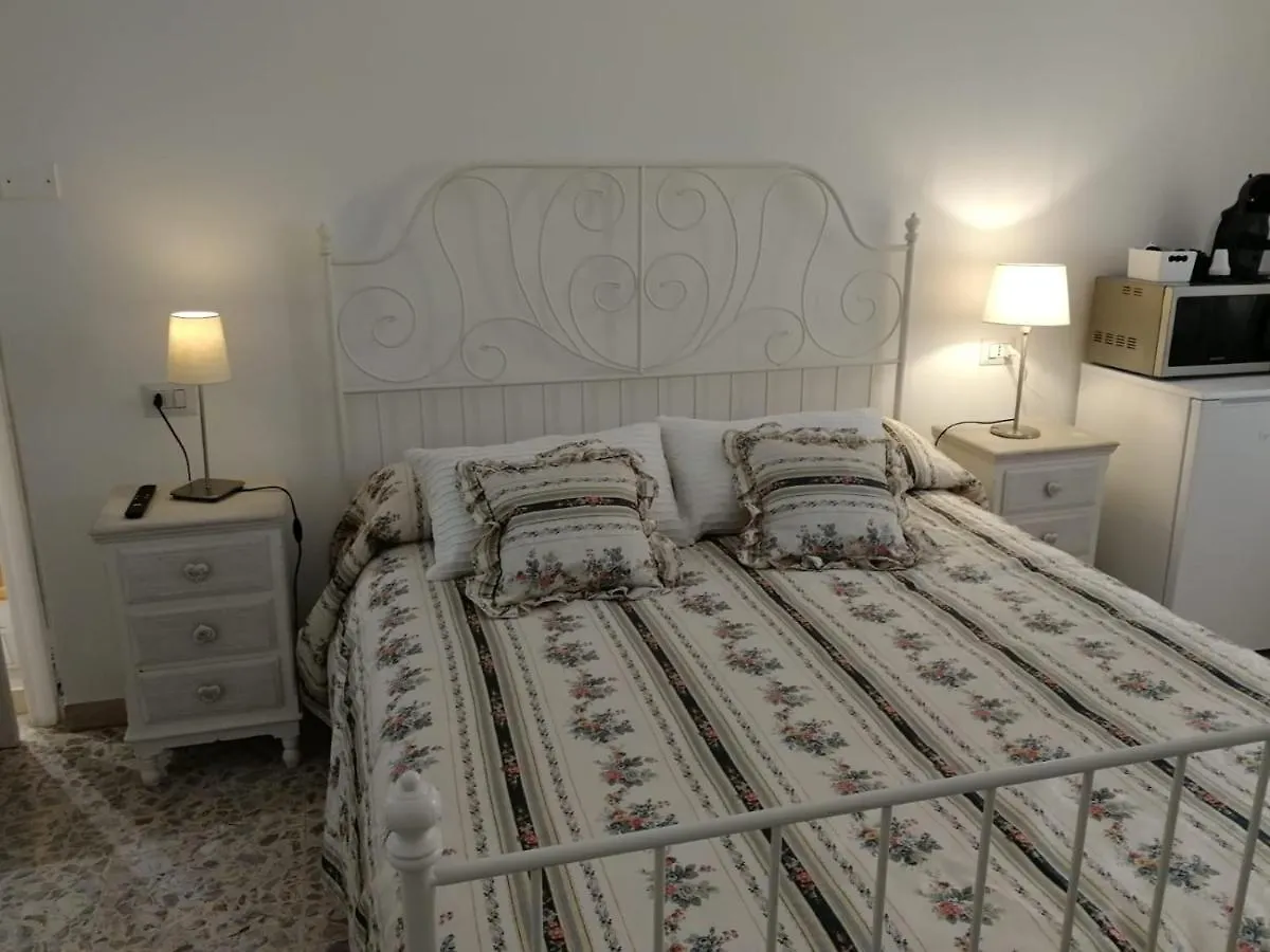 Guest house Sergio Tourist Rental Close Tiburtina Station