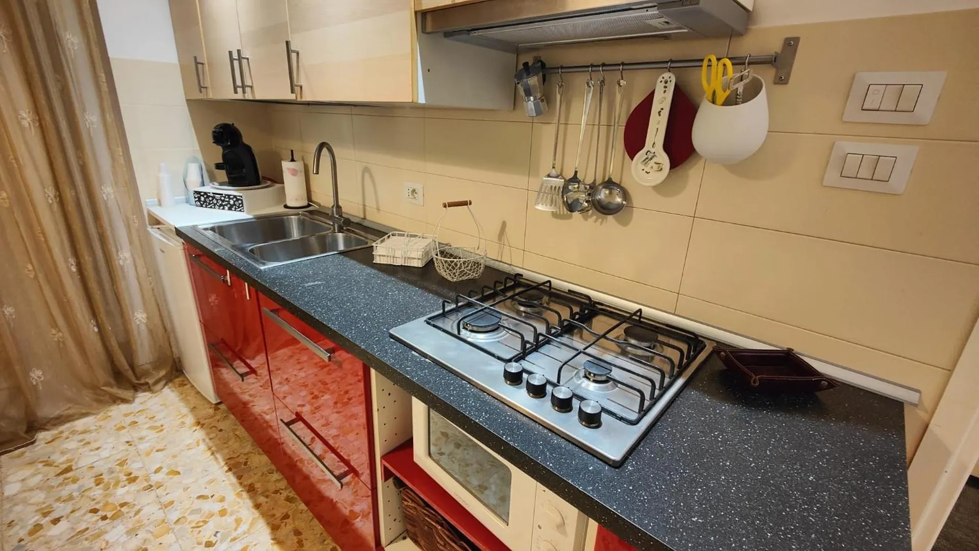 Sergio Tourist Rental Close Tiburtina Station Italy