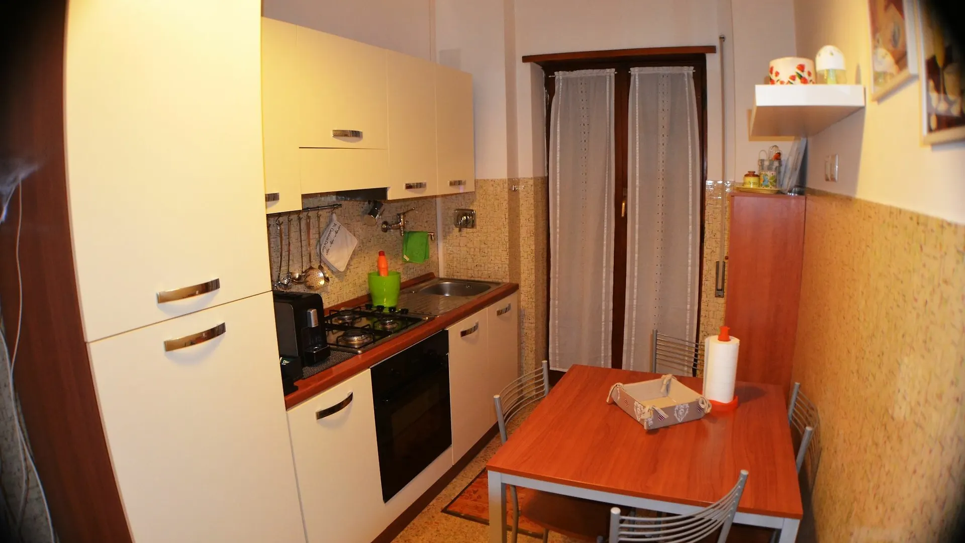 Sergio Tourist Rental Close Tiburtina Station Guest house Rome